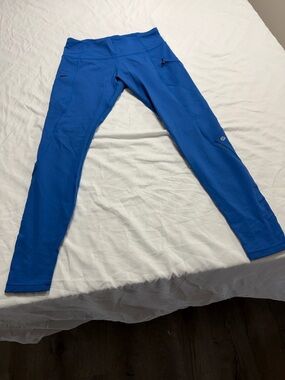 lululemon athletica Blue Athletic Leggings with Side Pockets